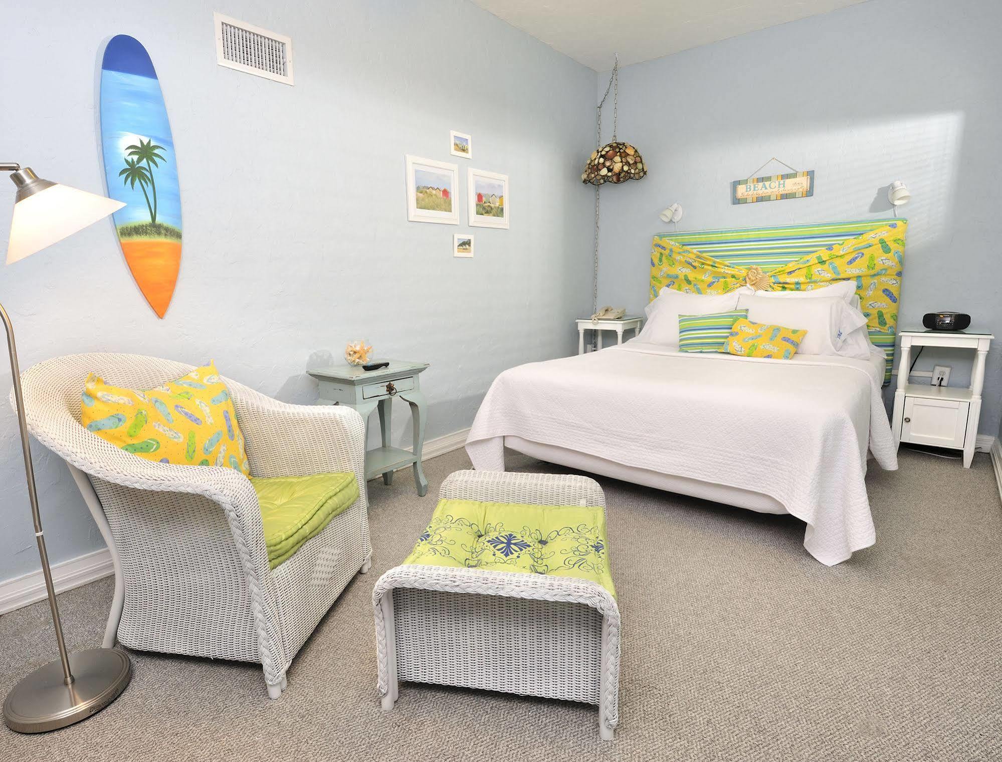 Mango Inn Bed And Breakfast Lake Worth Beach Room photo
